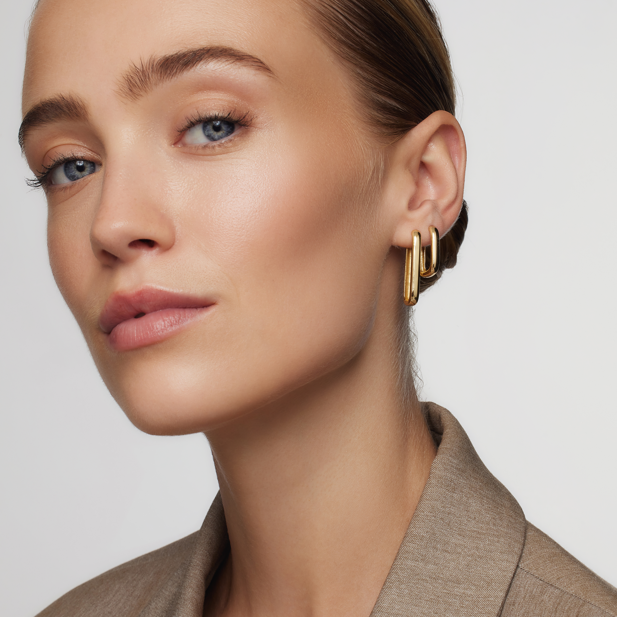 ANNA | Ikon-hoops i gull