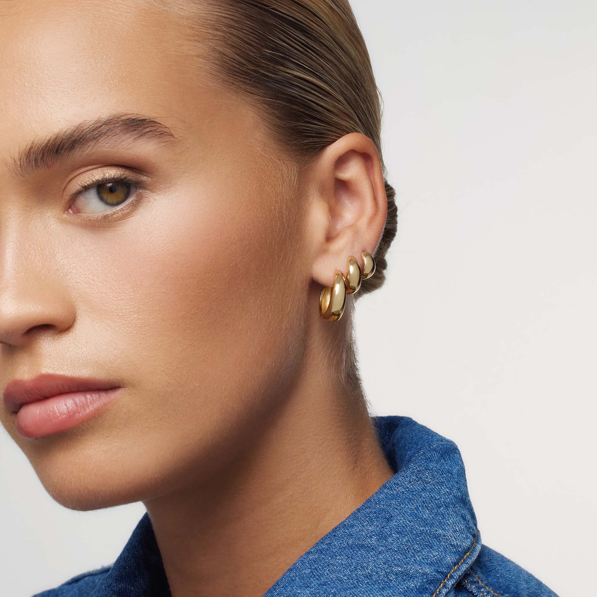ANNA | Rue statement-dekk i gull