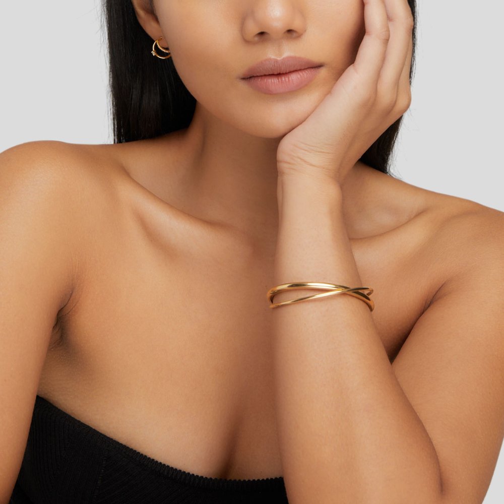 ANNA | Gyldne Twist Armbånd