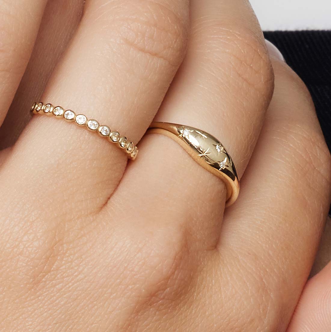 ANNA | Diamantkuppelring i gull
